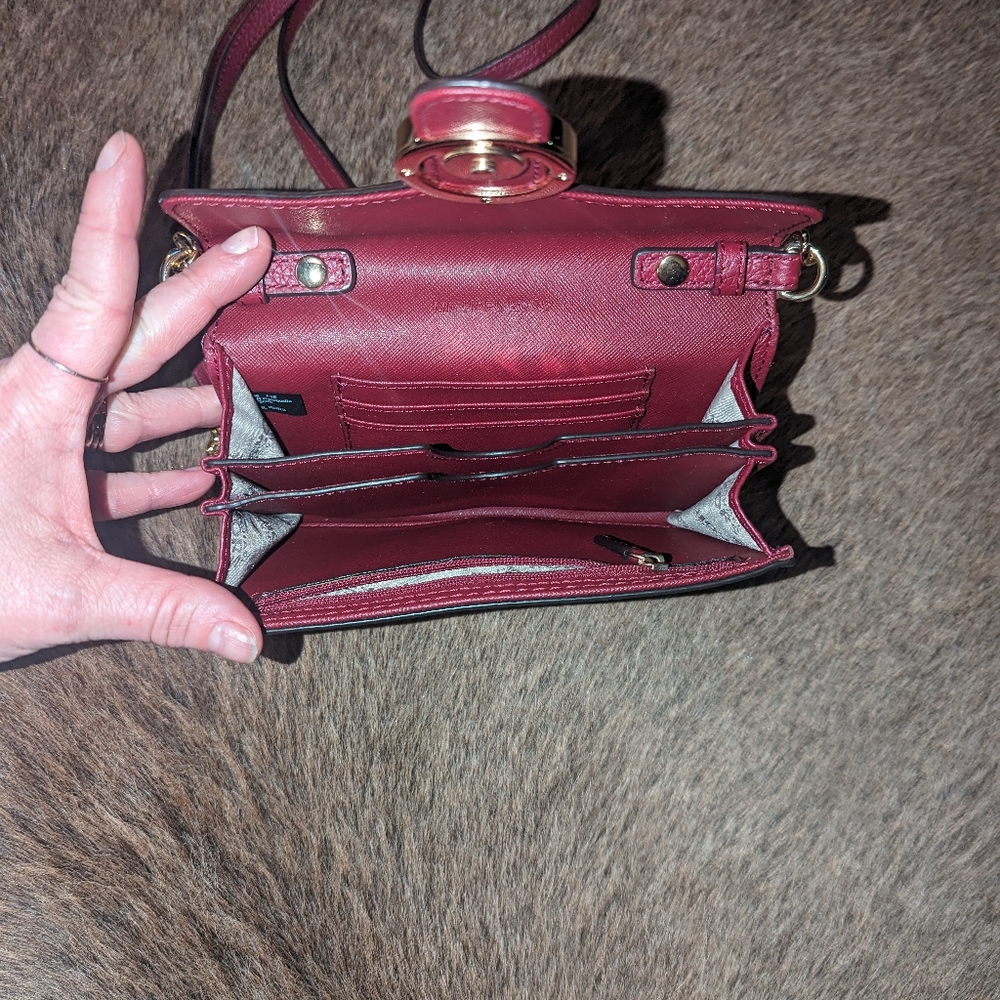 Michael Kors Crossbody